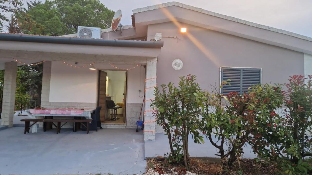 Gio' House Villa Ferrandina Exterior photo